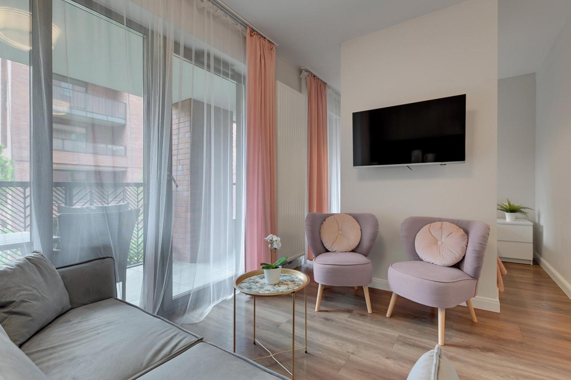 Scala 60C City Center Apartments & Studio By Lion Apartments 格但斯克 外观 照片